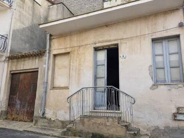 Villa Indipendente in vendita a Carlentini, Siracusa