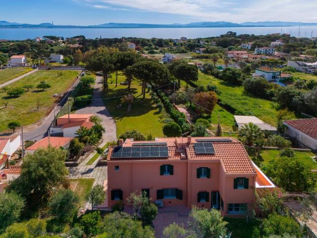 Villa Indipendente in vendita a Carloforte, Sardigna/Sardegna