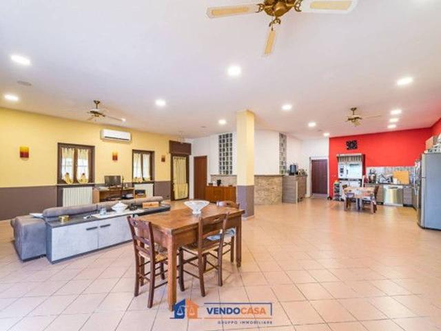 Villa Indipendente in vendita a Piemonte, Torino