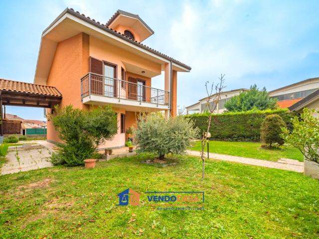 Villa Indipendente in vendita a Piemonte, Torino