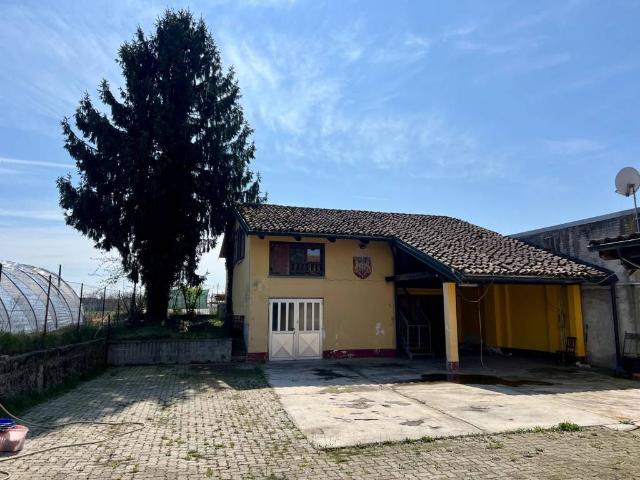 Villa Indipendente in vendita a Salsasio, Piemonte