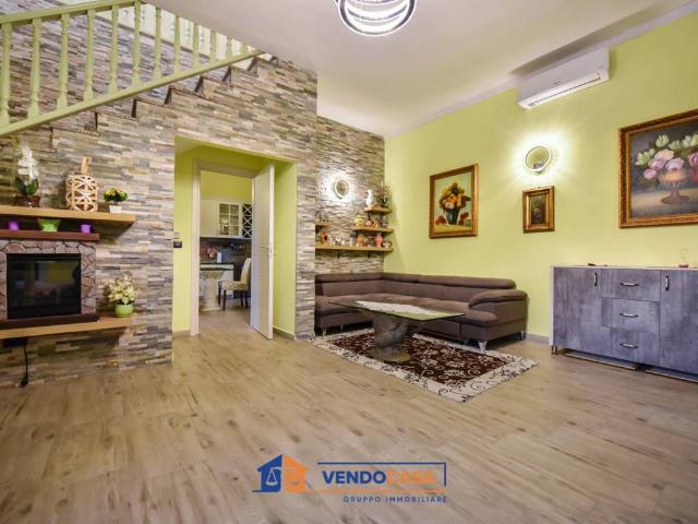 Villa Indipendente in vendita a Salsasio, Piemonte