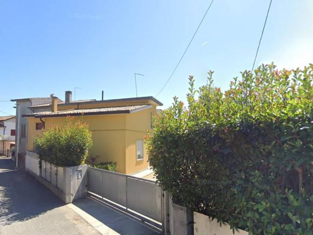 Villa Indipendente in vendita a Carmignano Di Brenta, Veneto