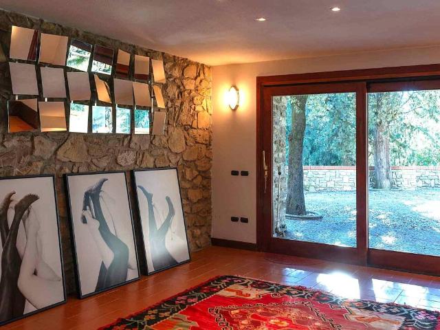 Villa Indipendente in vendita a Carmignano, Toscana