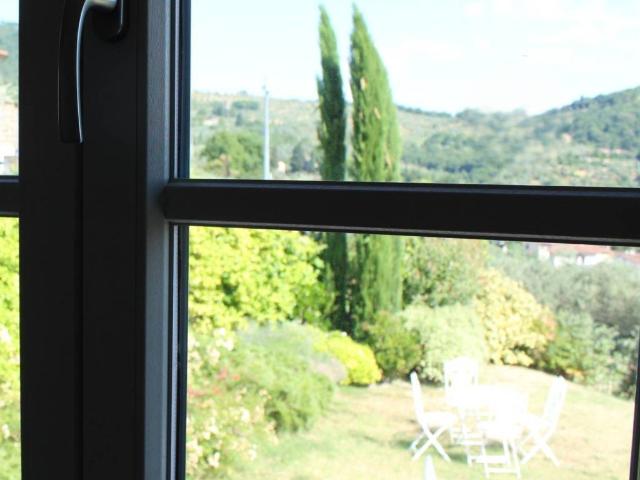 Villa Indipendente in vendita a Carmignano, Chiesino