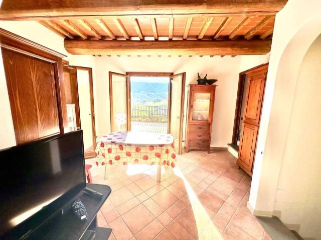 Villa Indipendente in vendita a I Renacci, Carmignano