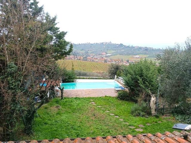Villa Indipendente in vendita a Carmignano, Toscana