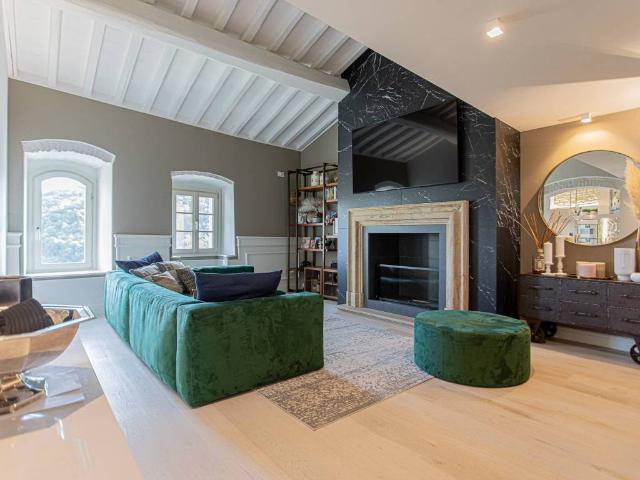 Villa Indipendente in vendita a Carmignano, Comeana