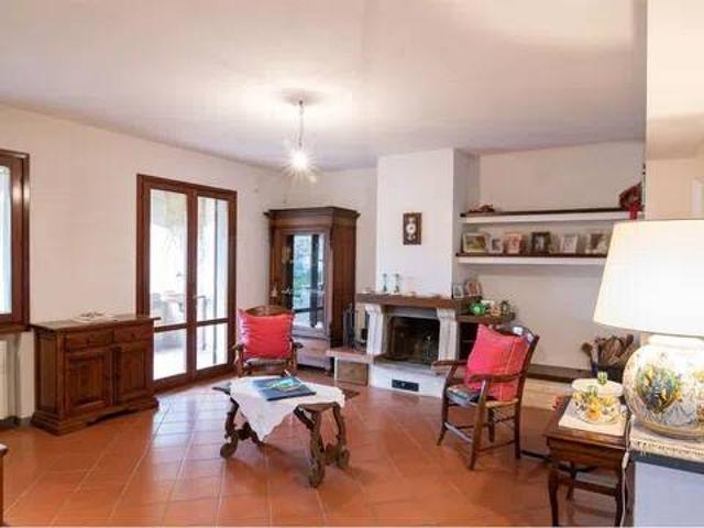 Villa Indipendente in vendita a La Serra, Carmignano
