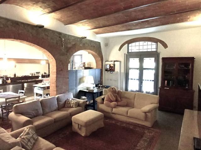 Villa Indipendente in vendita a Carmignano, Toscana