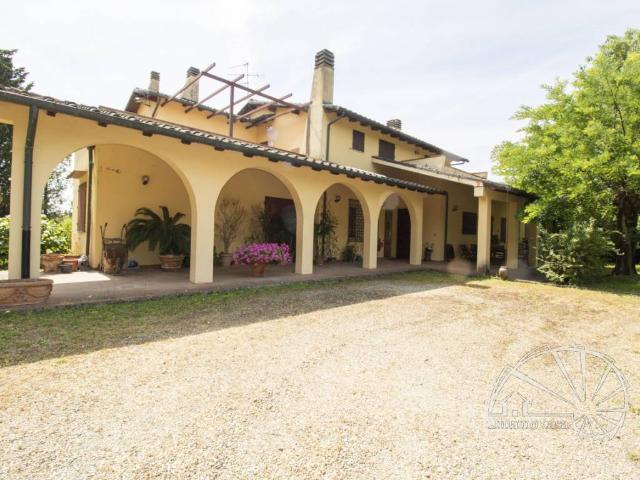 Villa Indipendente in vendita a Carmignano, Poggio dei Colli