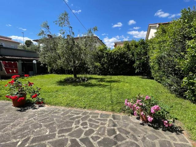 Villa Indipendente in vendita a Carmignano, Seano