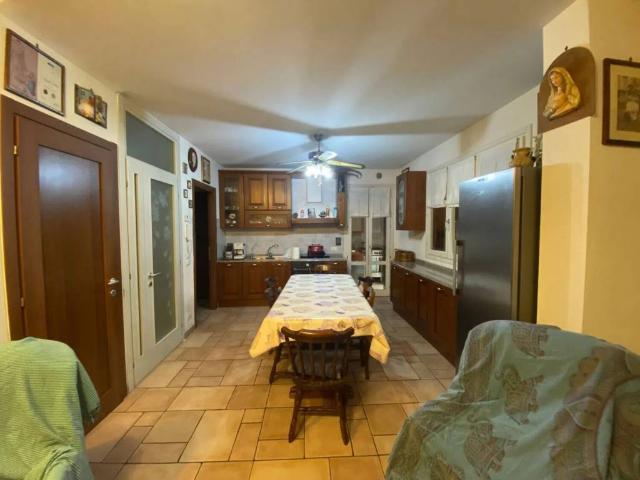 Villa Indipendente in vendita a Carmignano, Toscana