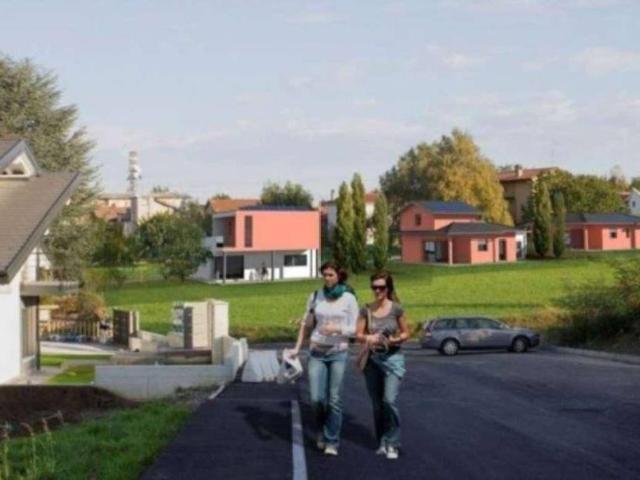 Villa Indipendente in vendita a Carnago, Lombardia
