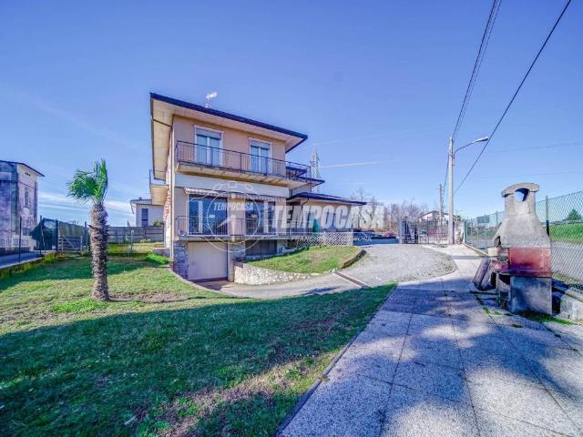 Villa Indipendente in vendita a Caronno Varesino, Lombardia