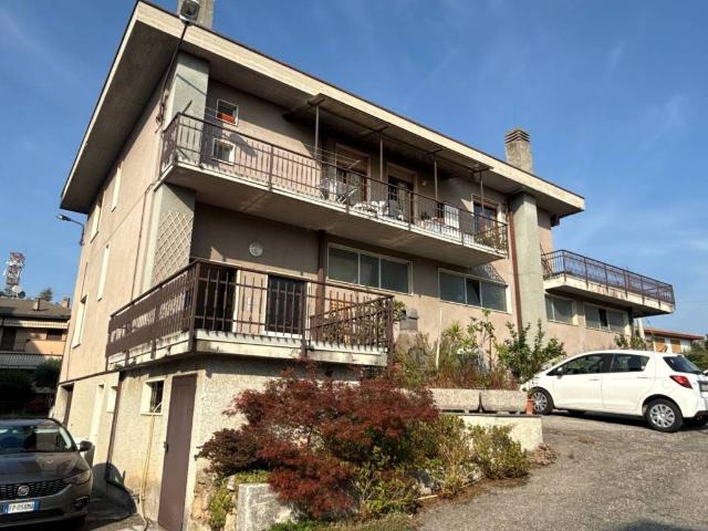 Villa Indipendente in vendita a Travaino, Caronno Varesino