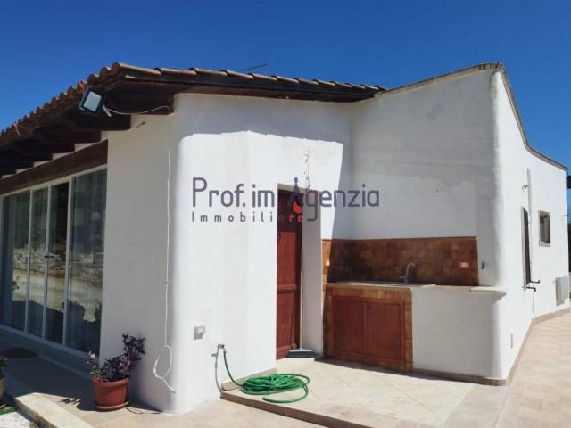 Villa Indipendente in vendita a Puglia, Brindisi