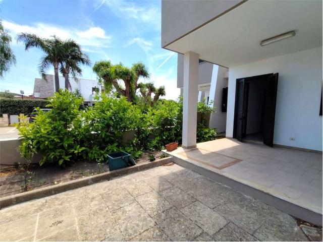 Villa Indipendente in vendita a Pantanagianni, Puglia