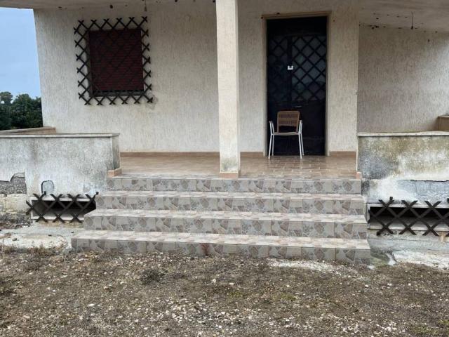 Villa Indipendente in vendita a Puglia, Brindisi