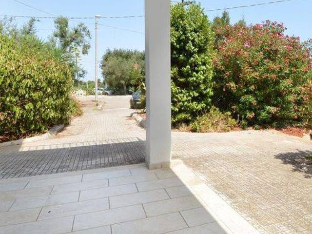 Villa Indipendente in vendita a Serranova, Carovigno