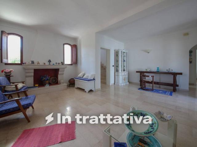 Villa Indipendente in vendita a Specchiolla, Carovigno