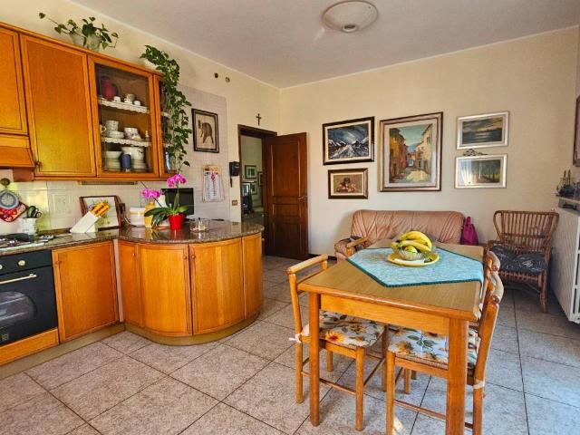 Villa Indipendente in vendita a Carpaneto Piacentino, Reggio Emilia