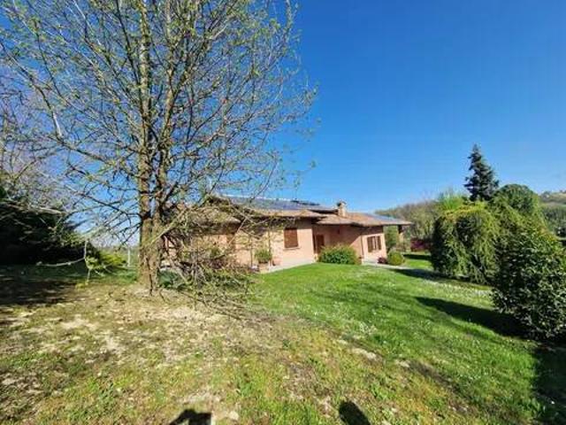 Villa Indipendente in vendita a Piemonte, Alessandria