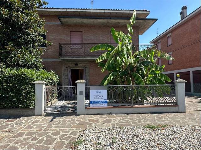 Villa Indipendente in vendita a Unione delle Terre d'Argine, Carpi