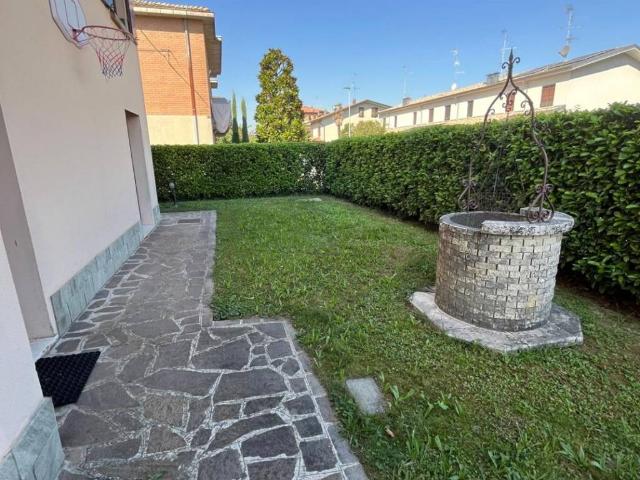 Villa Indipendente in vendita a Unione delle Terre d'Argine, Carpi