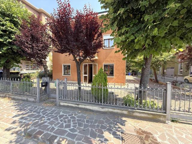 Villa Indipendente in vendita a Unione delle Terre d'Argine, Carpi
