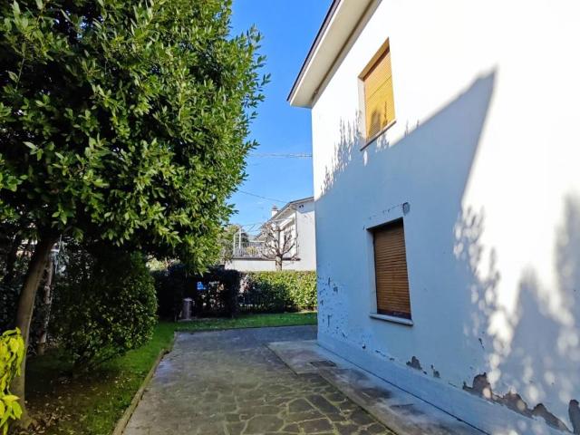 Villa Indipendente in vendita a Unione delle Terre d'Argine, Carpi