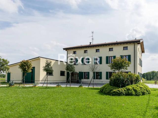Villa Indipendente in vendita a Unione delle Terre d'Argine, Carpi
