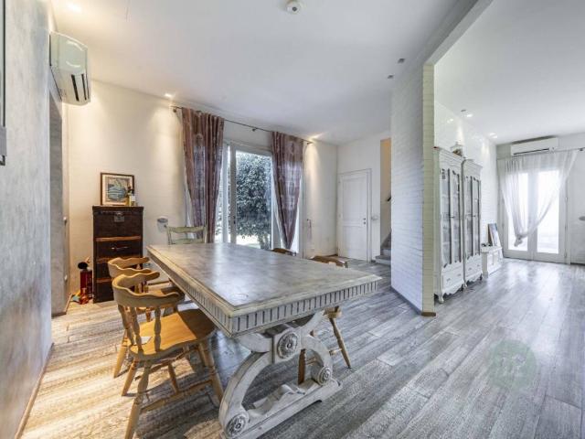 Villa Indipendente in vendita a Unione delle Terre d'Argine, Carpi