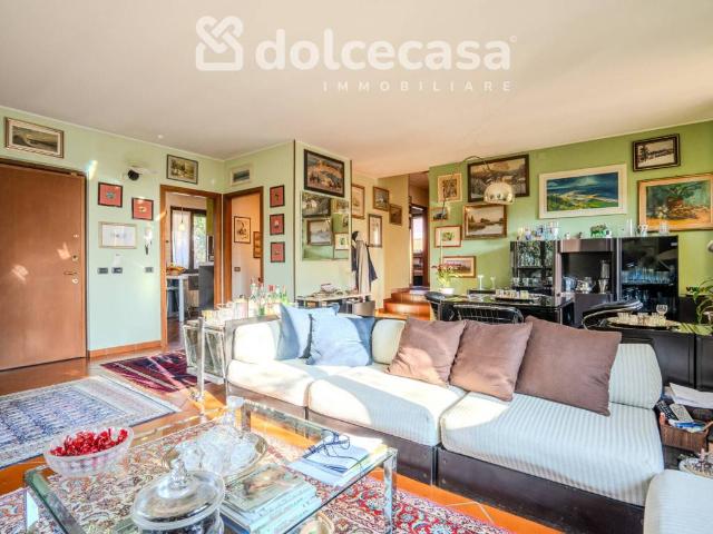 Villa Indipendente in vendita a Carpiano, Lombardia
