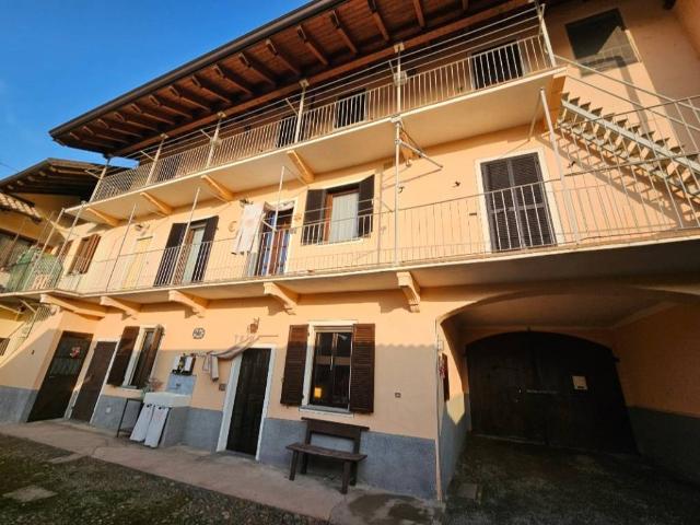 Villa Indipendente in vendita a Piemonte, Novara