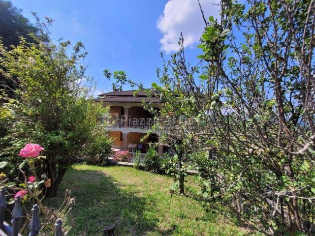 Villa Indipendente in vendita a Appennino Reggiano, Re