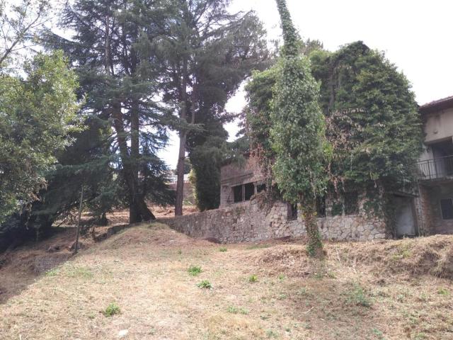 Villa Indipendente in vendita a Carrara, Toscana