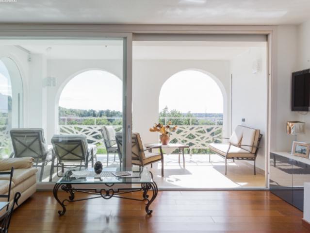 Villa Indipendente in vendita a Carrara, Toscana