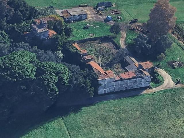 Villa Indipendente in vendita a Carrara, Toscana