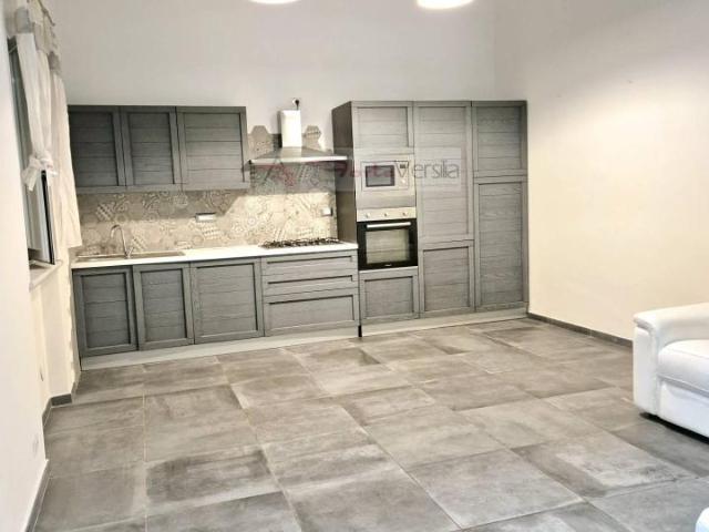 Villa Indipendente in vendita a Marina di Carrara, Carrara