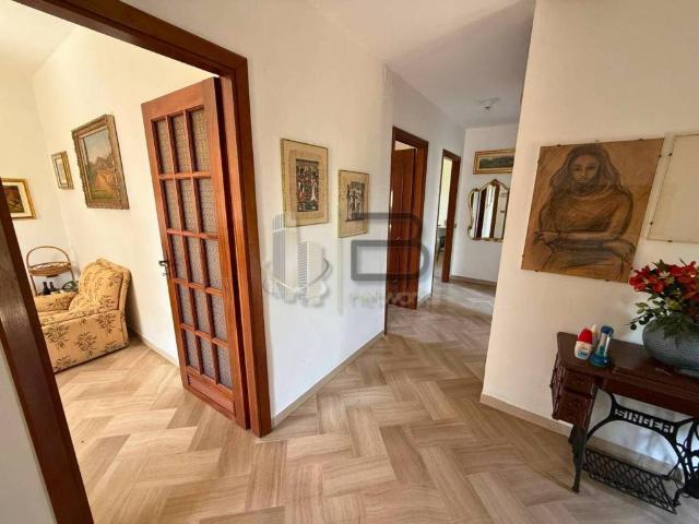 Villa Indipendente in vendita a Perticata, Carrara