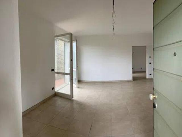 Villa Indipendente in vendita a La Prada, Carrara