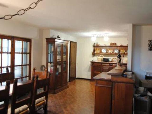 Villa Indipendente in vendita a Bonascola, Carrara