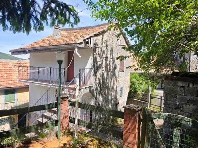 Villa Indipendente in vendita a Piemonte, Alessandria