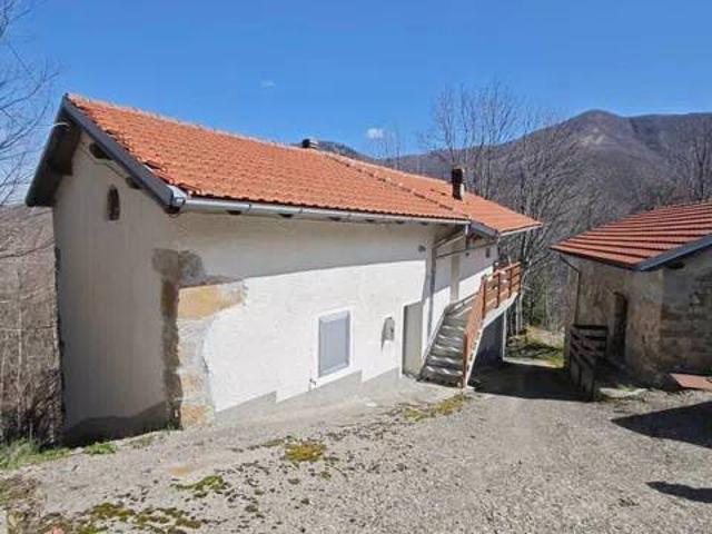 Villa Indipendente in vendita a Piemonte, Alessandria