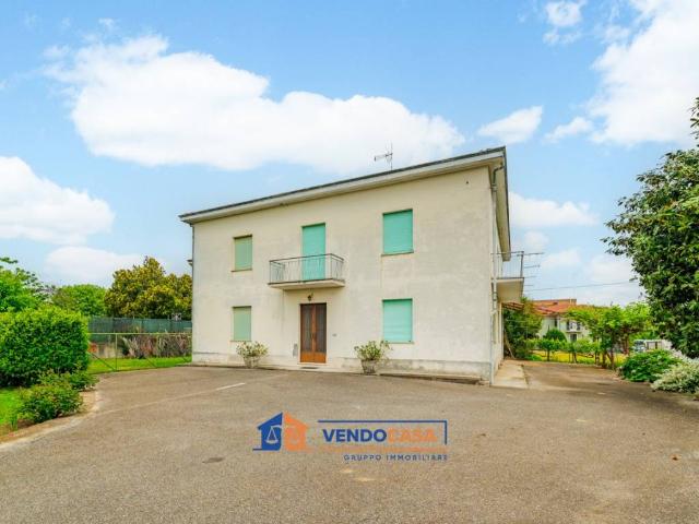 Villa Indipendente in vendita a Piemonte, Cuneo