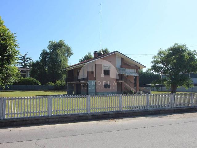 Villa Indipendente in vendita a Piemonte, Cuneo