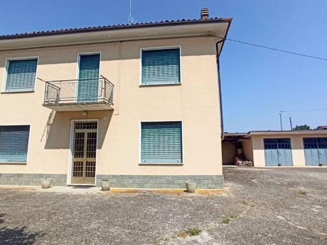 Villa Indipendente in vendita a Piemonte, Cuneo