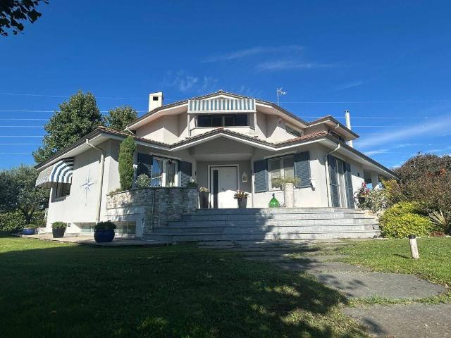 Villa Indipendente in vendita a Piemonte, Cuneo