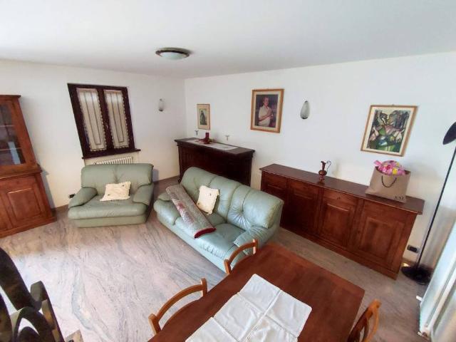 Villa Indipendente in vendita a Marche, Pesaro E Urbino
